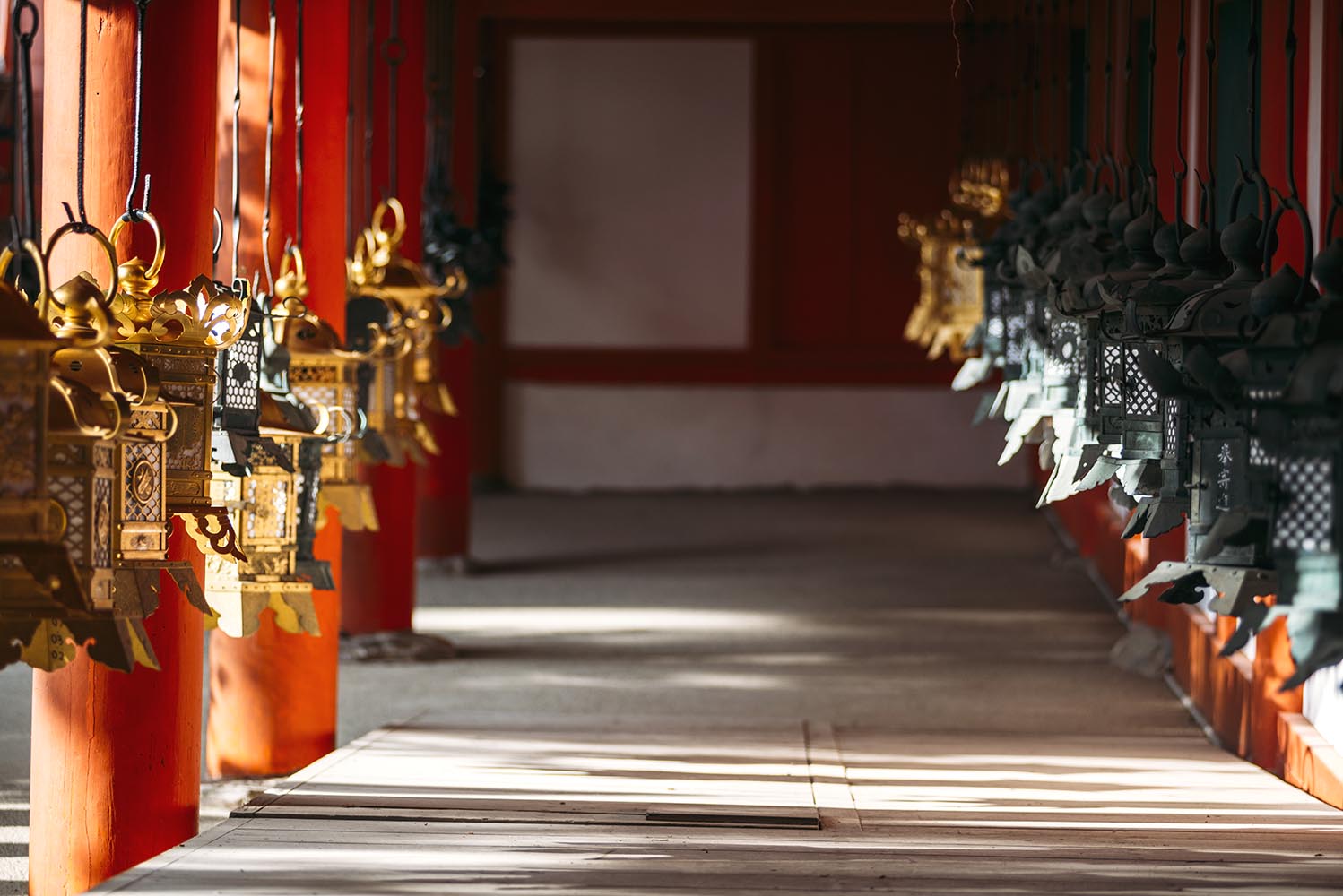 Japan, Nara, Kasuga Grand Shrine, Lanterns, Shadows